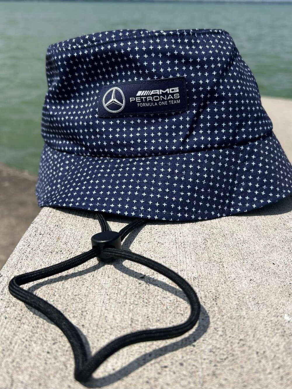 NWT Mercedes AMG Petonas Formula 1 Konnichiwa Bucket Hat George Russell NEW